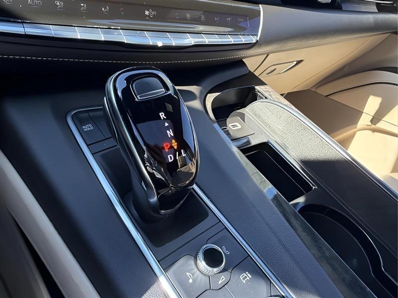 Cadillac Escalade Premium Luxury AWD 2021