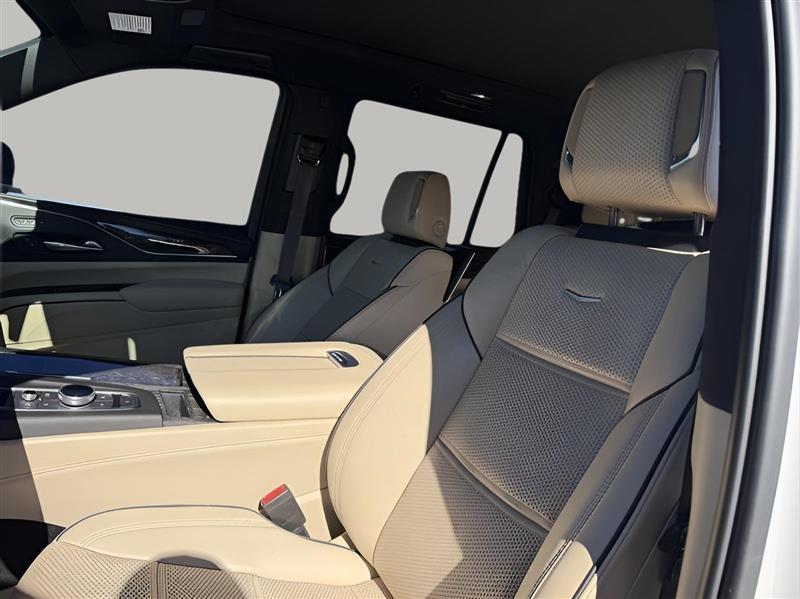 Cadillac Escalade Premium Luxury AWD 2021