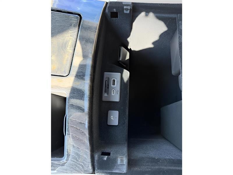 Cadillac Escalade Premium Luxury AWD 2021