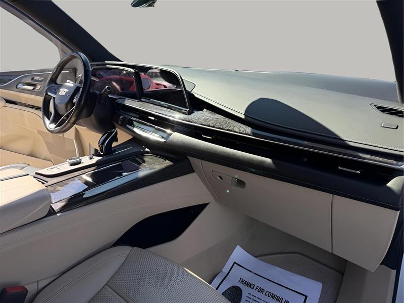 Cadillac Escalade Premium Luxury AWD 2021