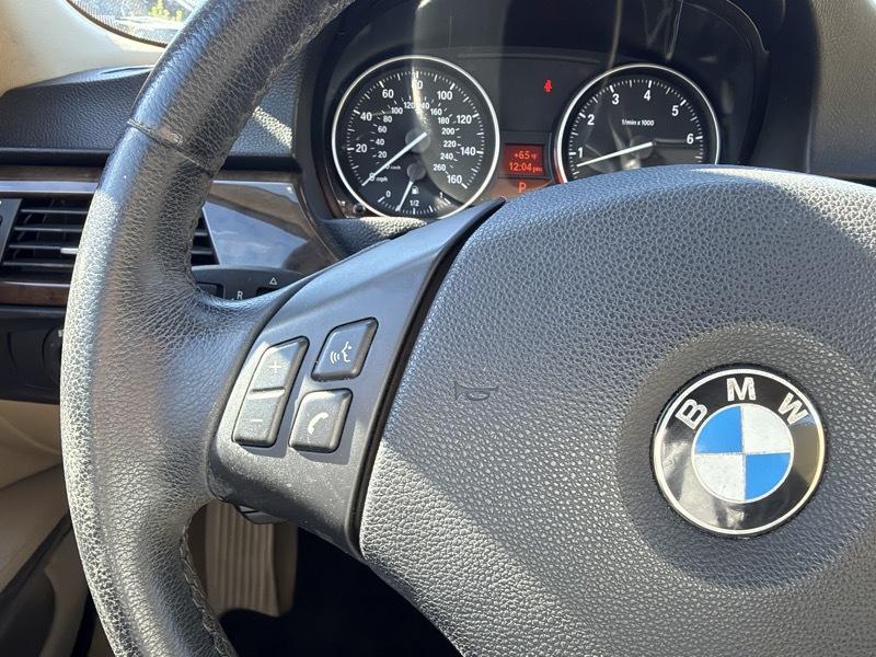 BMW 3-Series 328i 2009