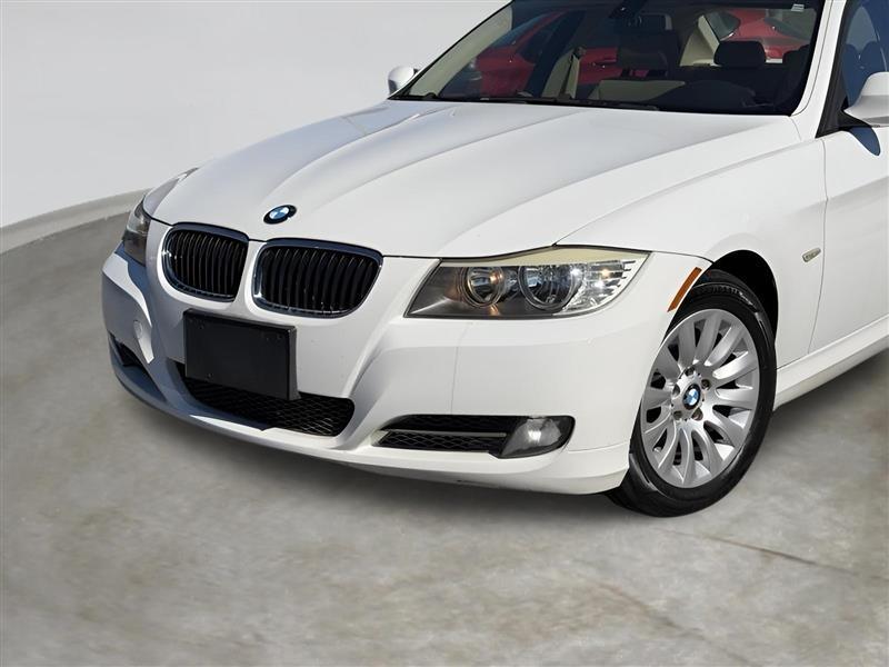BMW 3-Series 328i 2009