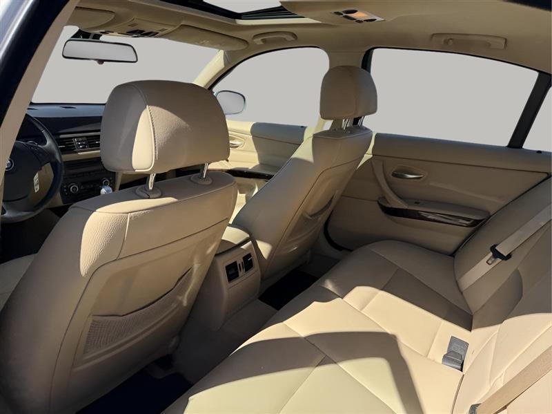 BMW 3-Series 328i 2009