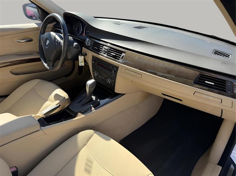 BMW 3-Series 328i 2009