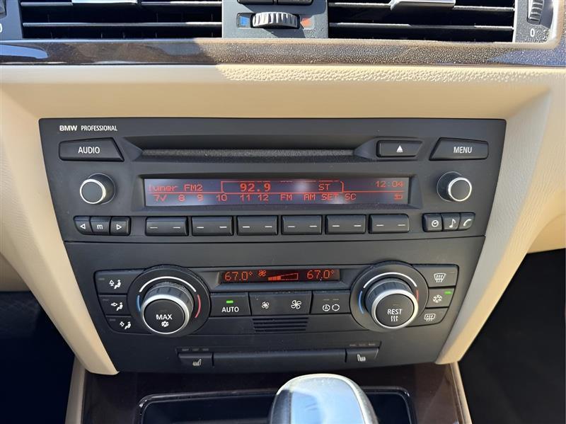 BMW 3-Series 328i 2009