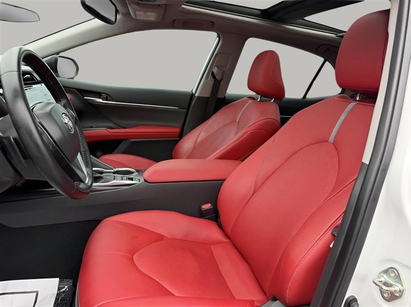 Toyota Camry XSE V6 2020