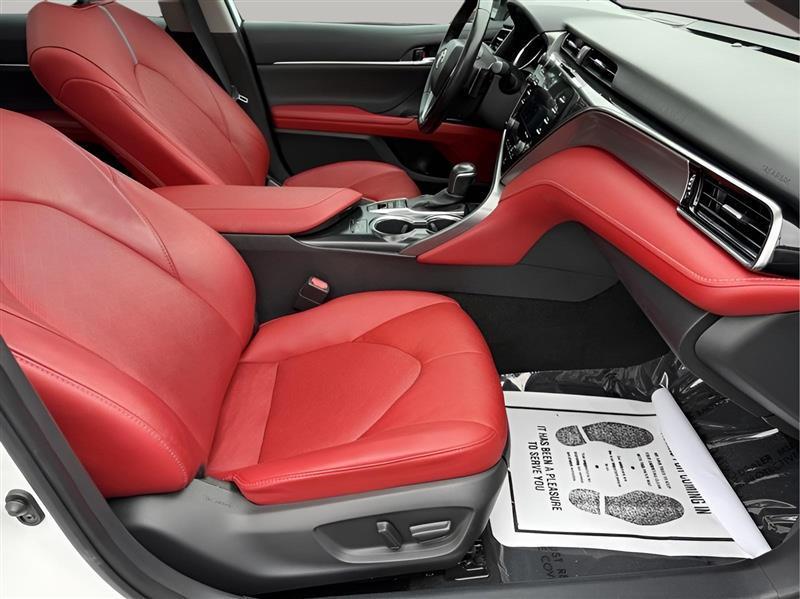 Toyota Camry XSE V6 2020