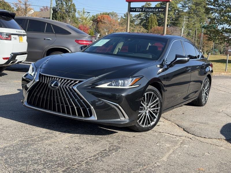 Lexus ES 350 4D Sedan 2023