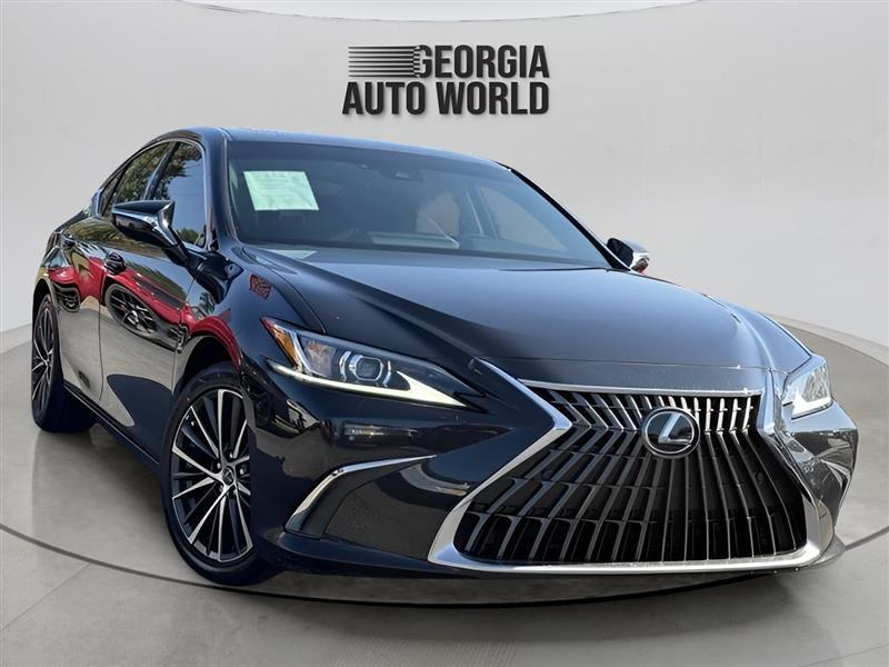 Lexus ES 350 4D Sedan 2023