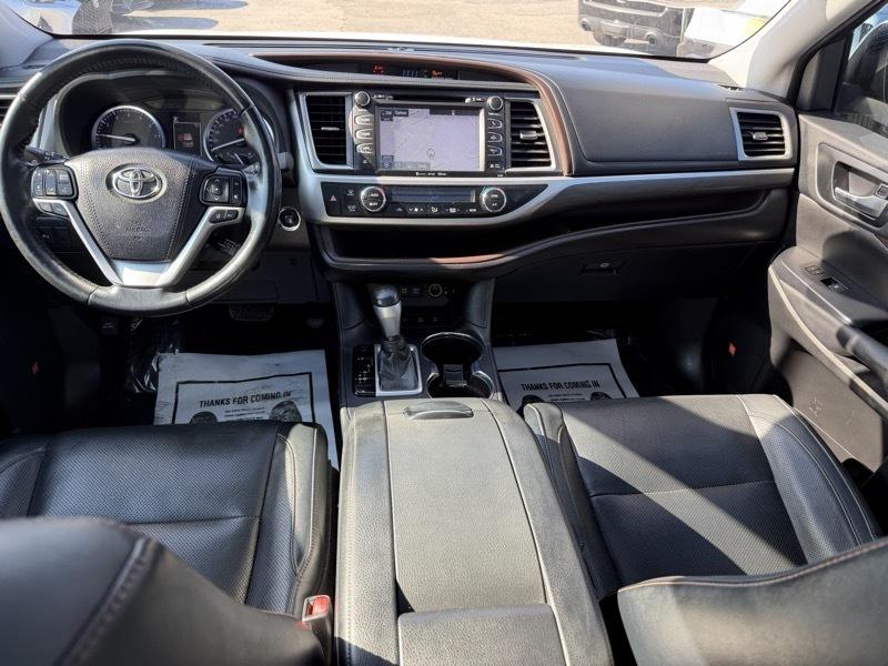 Toyota Highlander Limited AWD V6 2019