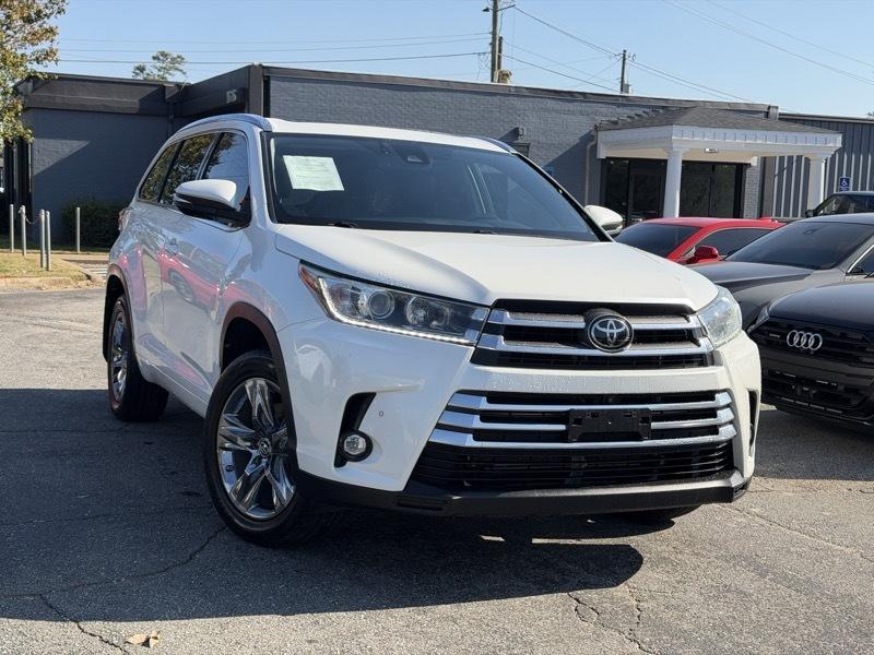 Toyota Highlander Limited AWD V6 2019