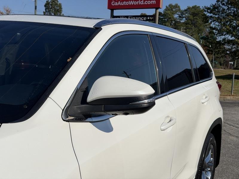 Toyota Highlander Limited AWD V6 2019
