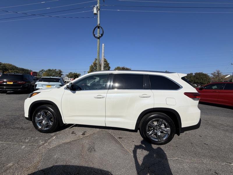 Toyota Highlander Limited AWD V6 2019