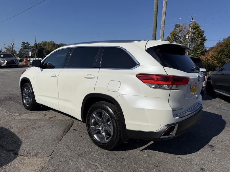 Toyota Highlander Limited AWD V6 2019