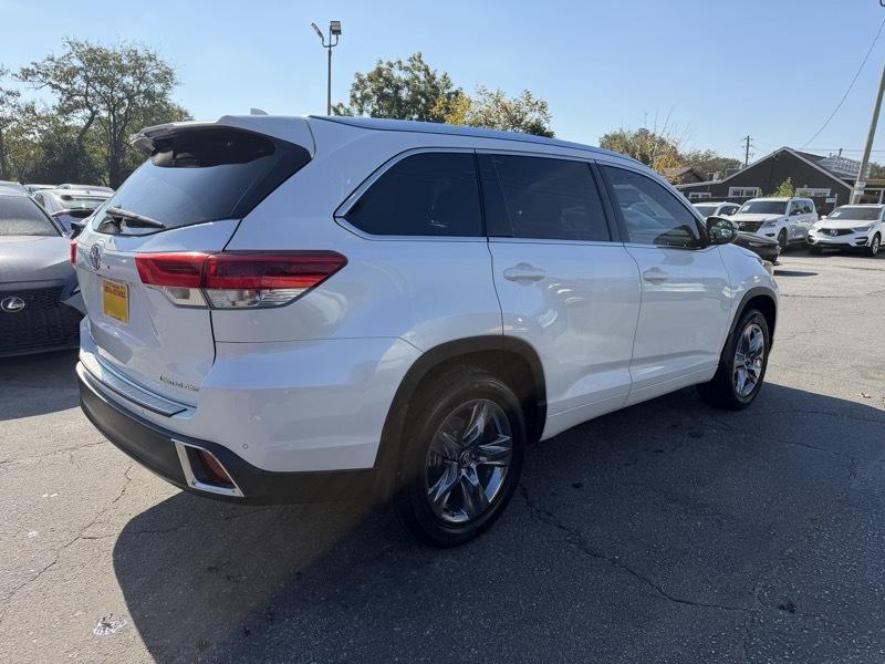 Toyota Highlander Limited AWD V6 2019