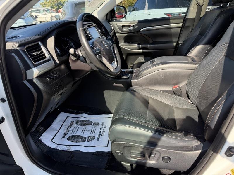 Toyota Highlander Limited AWD V6 2019