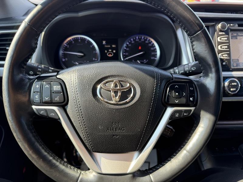 Toyota Highlander Limited AWD V6 2019