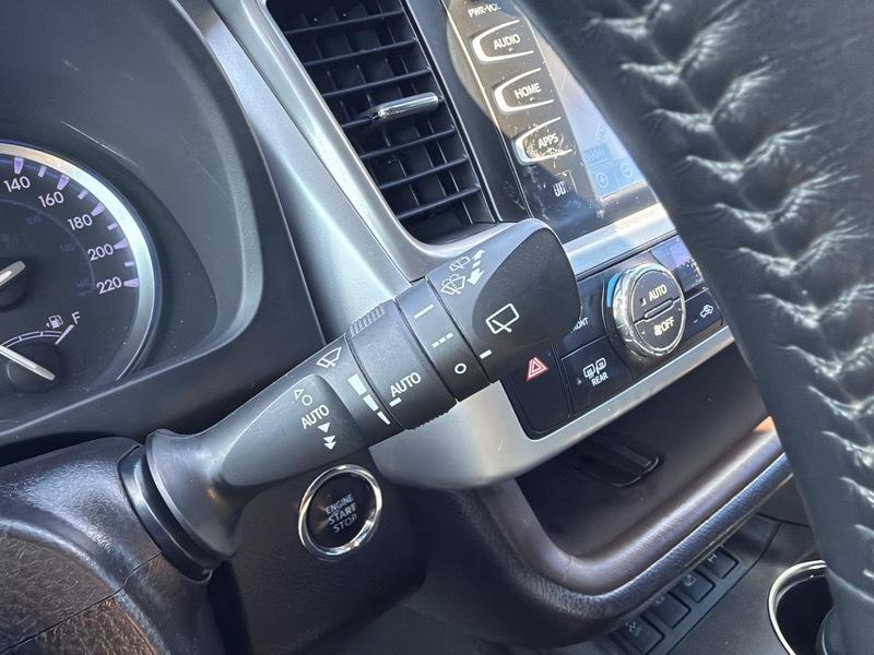Toyota Highlander Limited AWD V6 2019