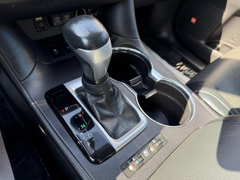 Toyota Highlander Limited AWD V6 2019