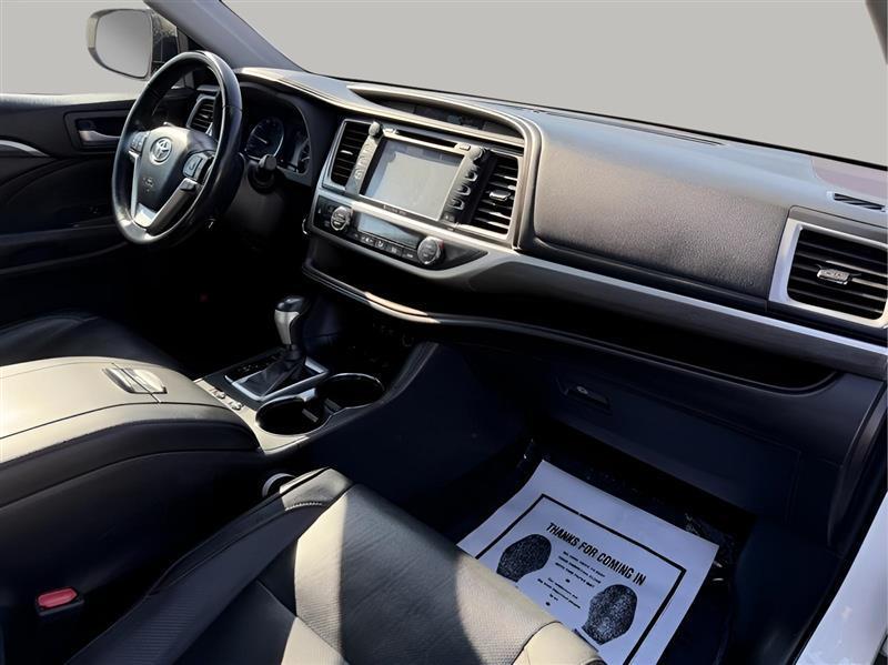Toyota Highlander Limited AWD V6 2019