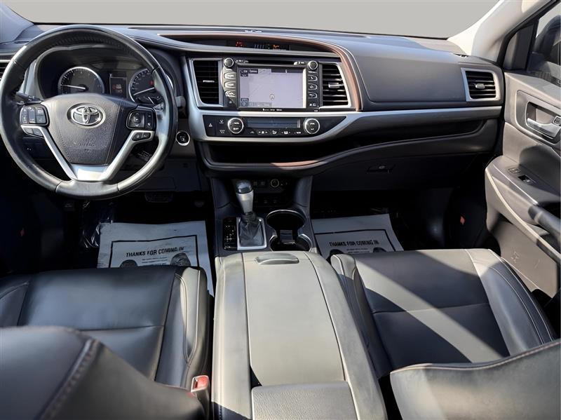 Toyota Highlander Limited AWD V6 2019