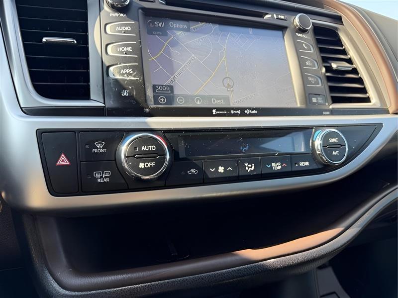 Toyota Highlander Limited AWD V6 2019