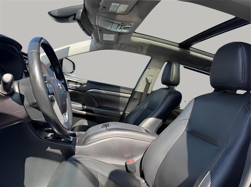 Toyota Highlander Limited AWD V6 2019