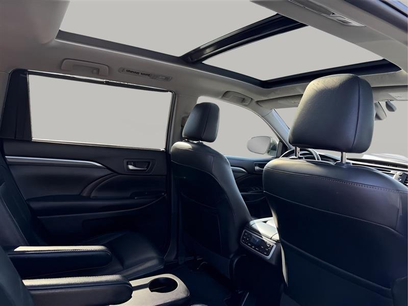 Toyota Highlander Limited AWD V6 2019