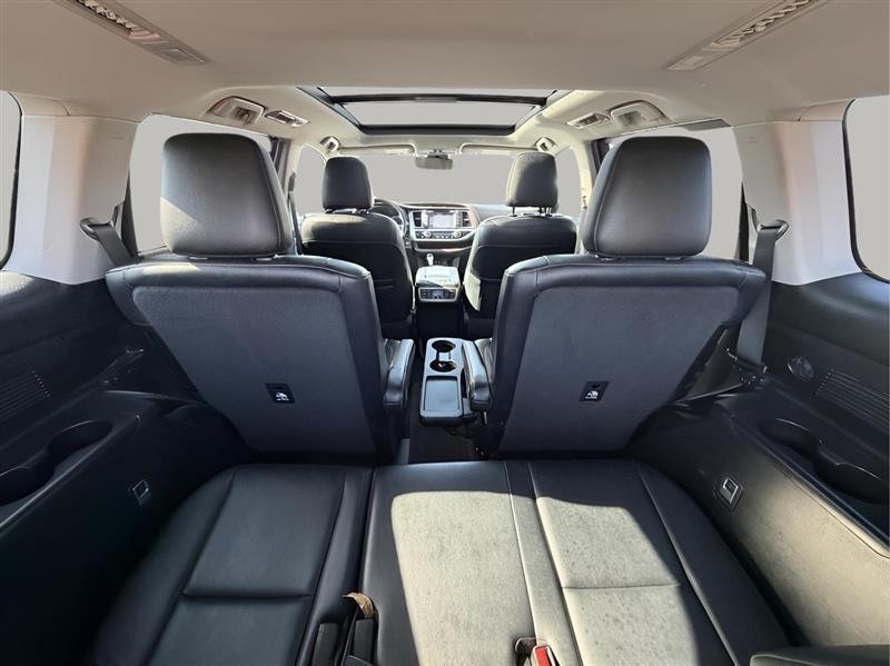 Toyota Highlander Limited AWD V6 2019