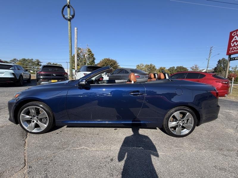 Lexus IS C 350 2011