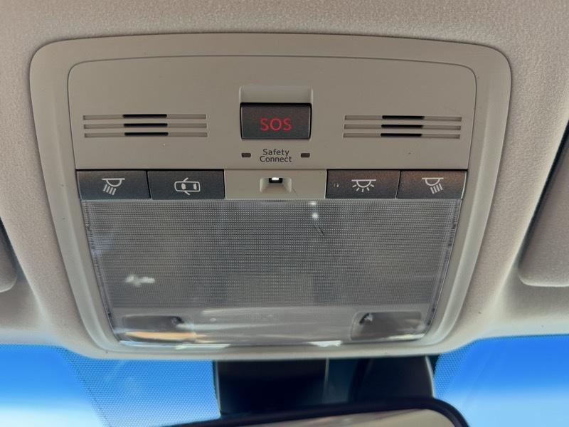 Lexus IS C 350 2011