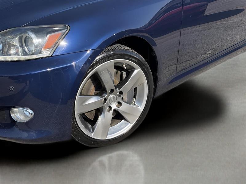 Lexus IS C 350 2011