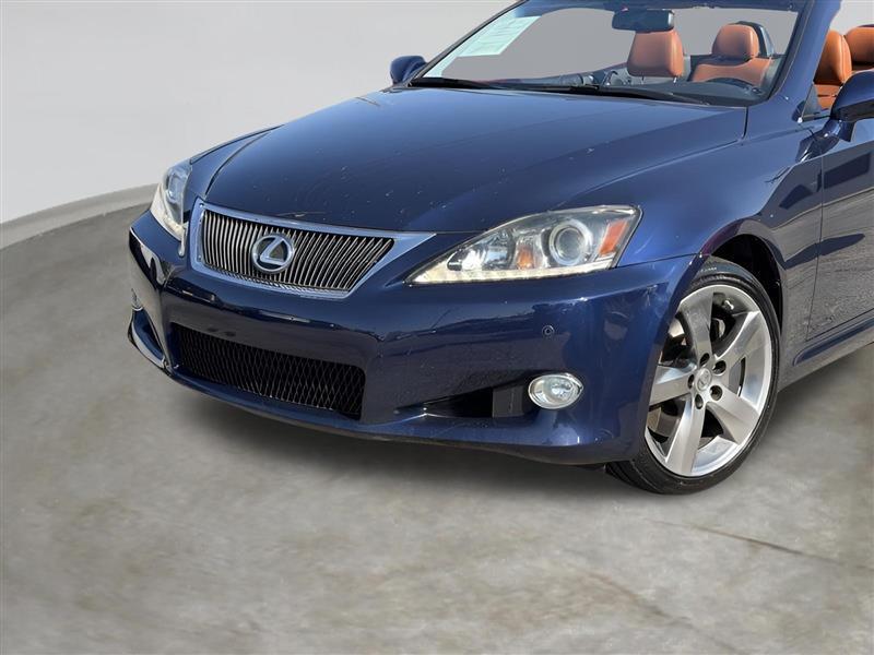 Lexus IS C 350 2011