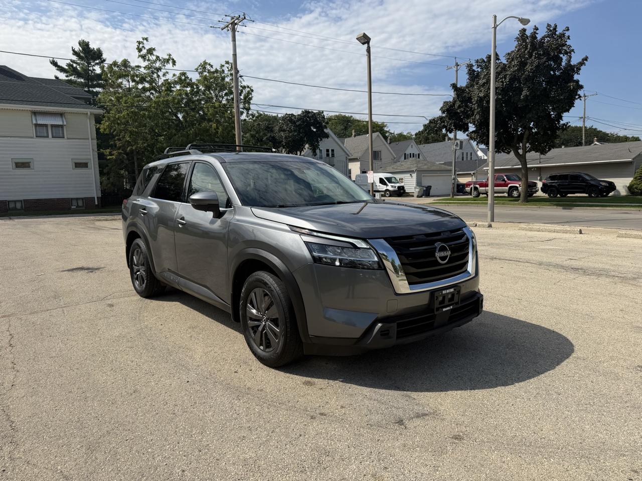Nissan Pathfinder SV 4WD 2022