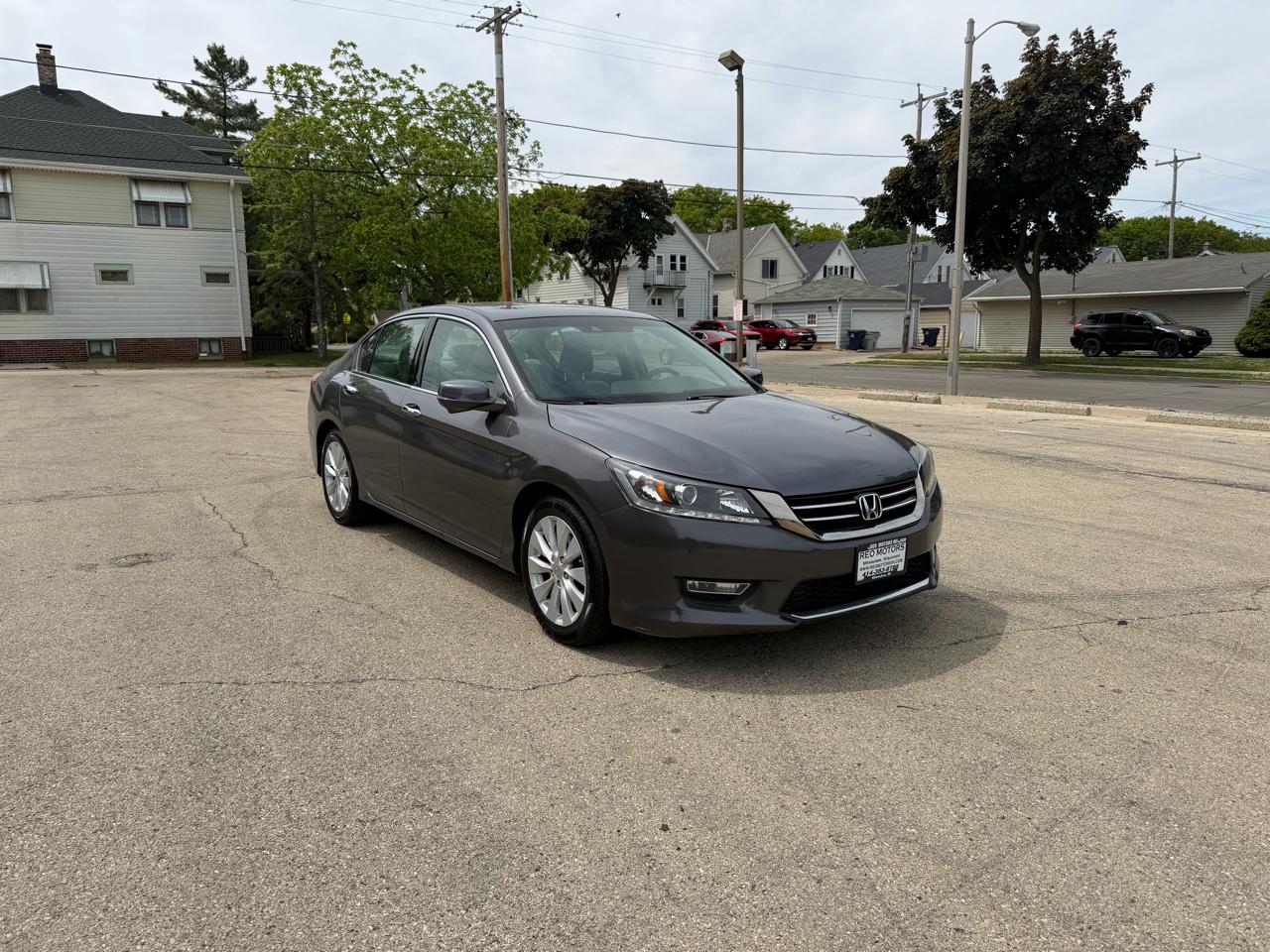 Honda Accord EX-L V6 Sedan AT 2013