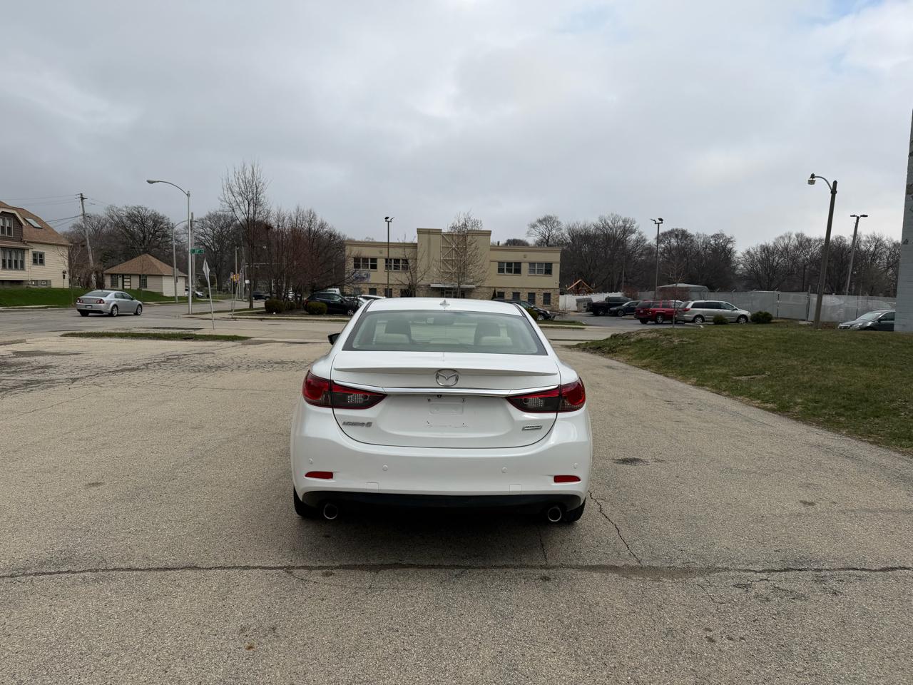 Mazda MAZDA6 i Grand Touring 2015