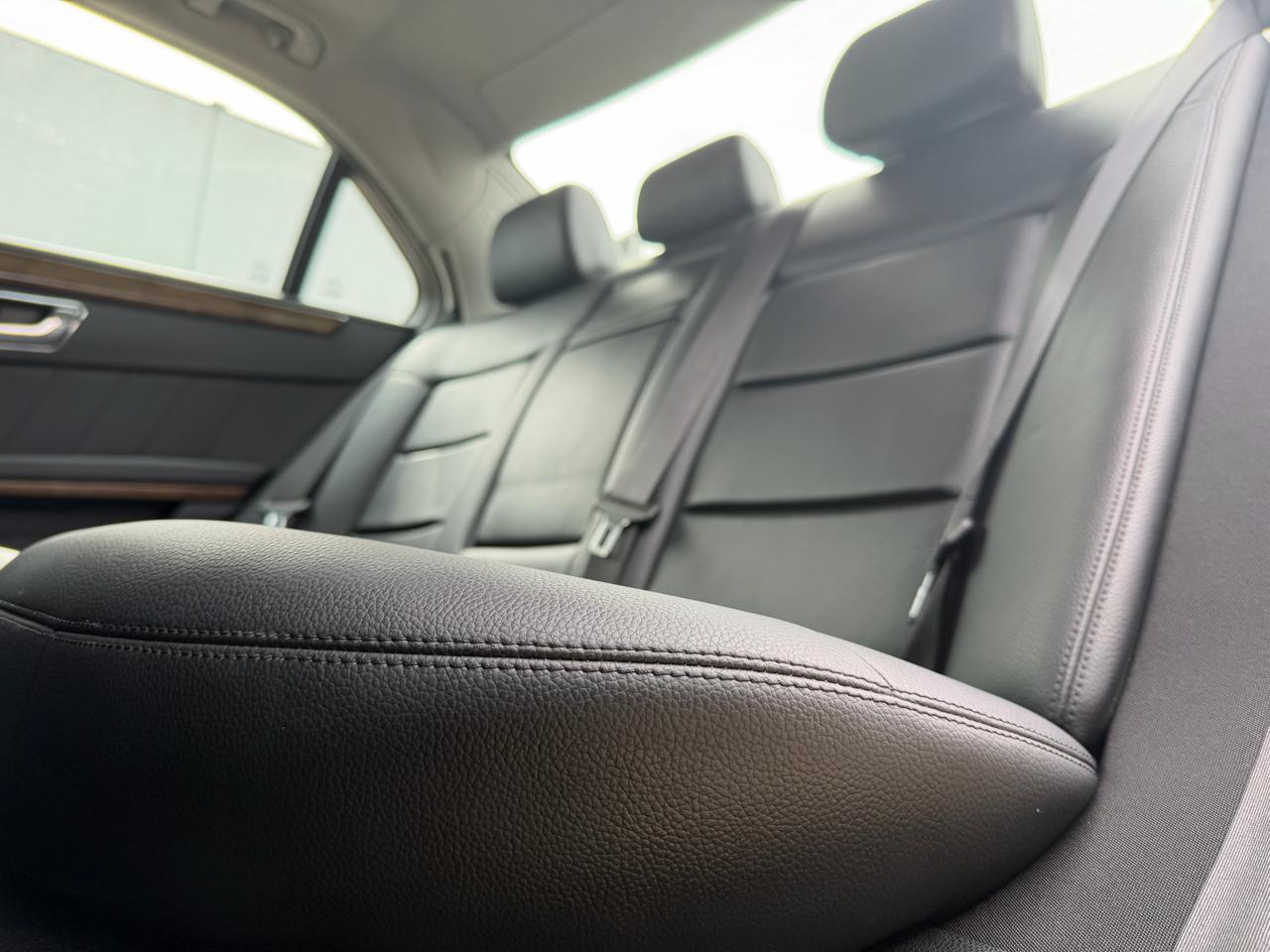 Mercedes-Benz E-Class E350 Sedan 4MATIC 2011