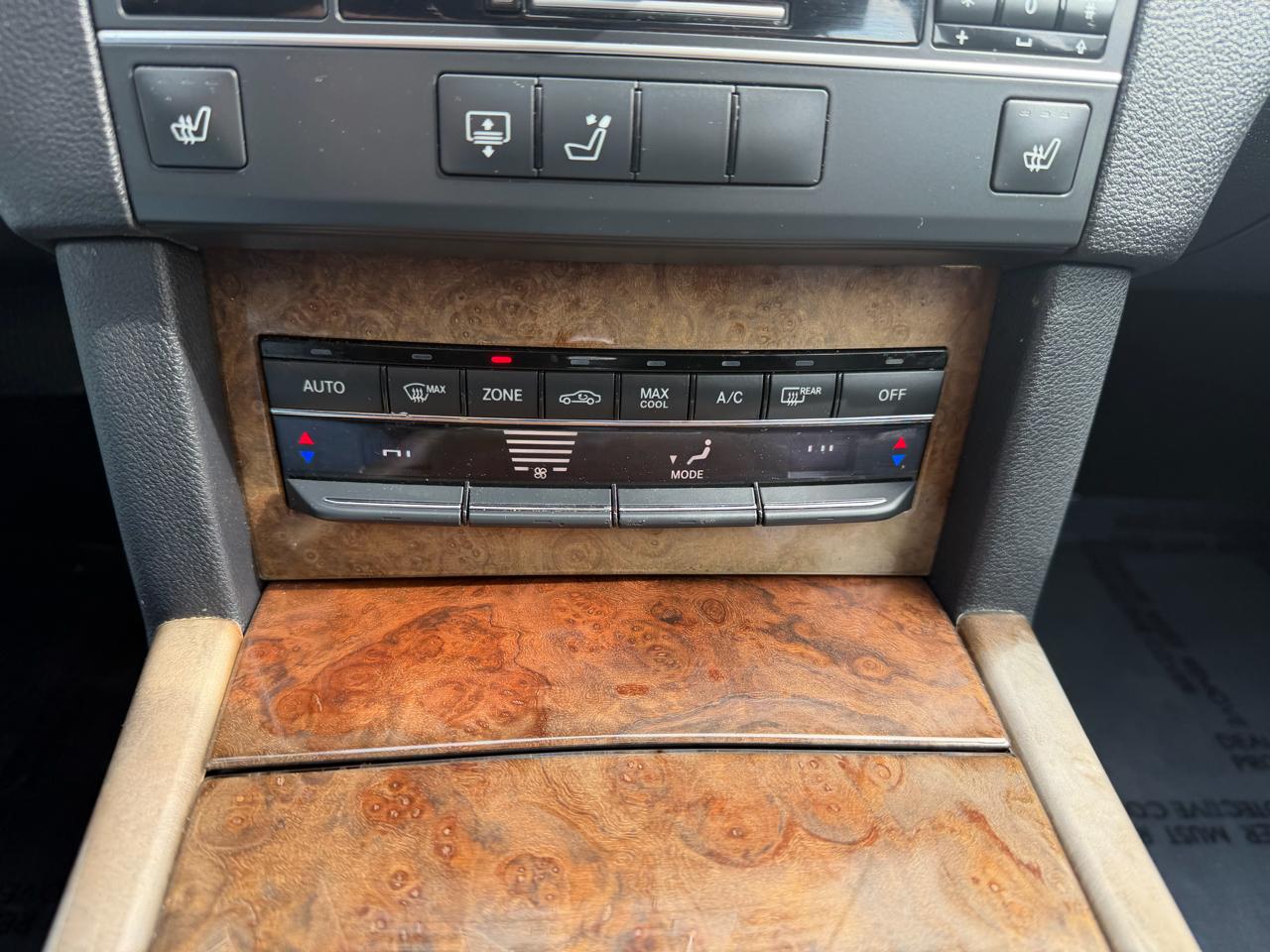 Mercedes-Benz E-Class E350 Sedan 4MATIC 2011