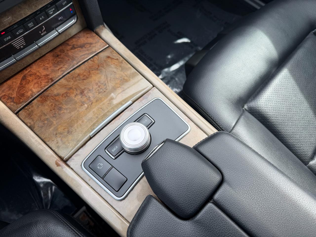 Mercedes-Benz E-Class E350 Sedan 4MATIC 2011