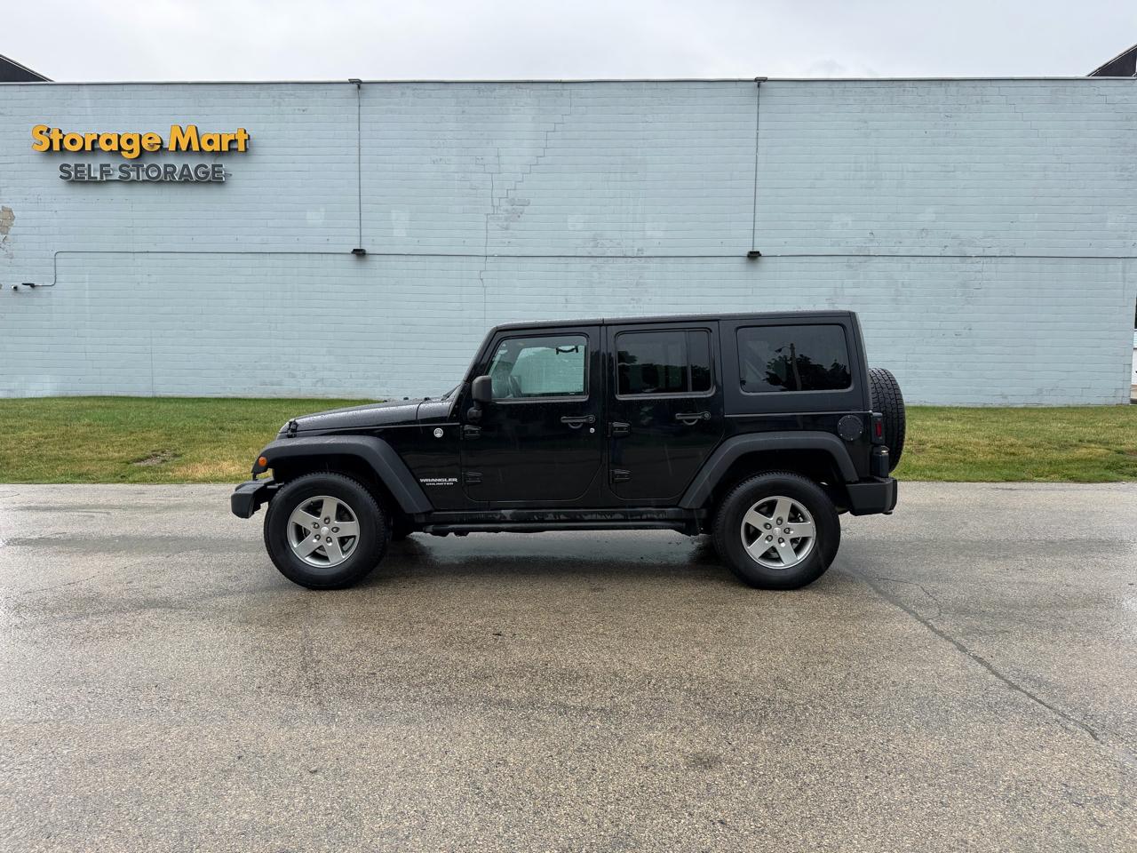 Jeep Wrangler Unlimited Rubicon 4WD 2011