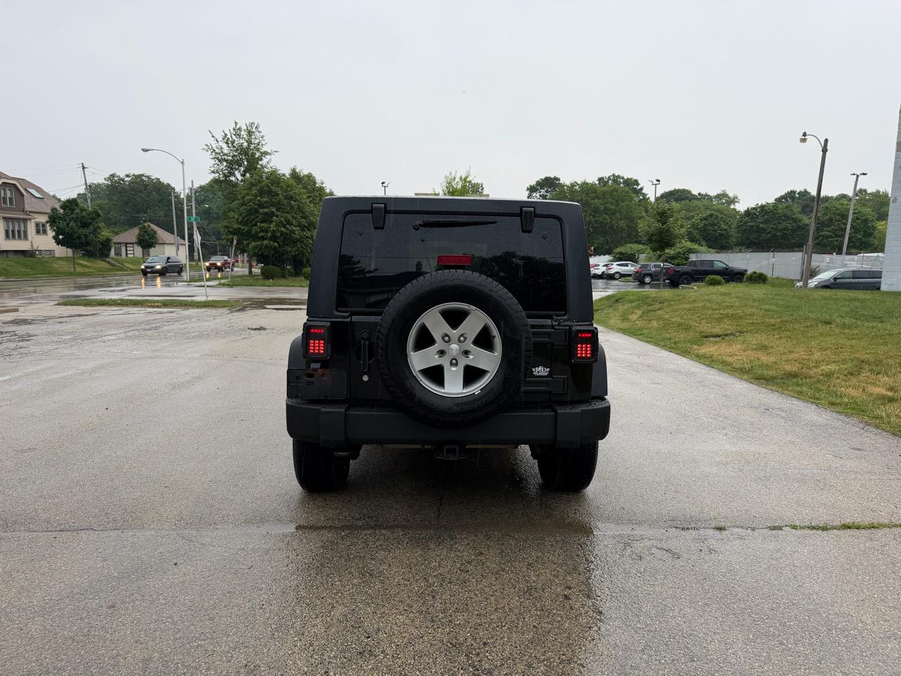 Jeep Wrangler Unlimited Rubicon 4WD 2011