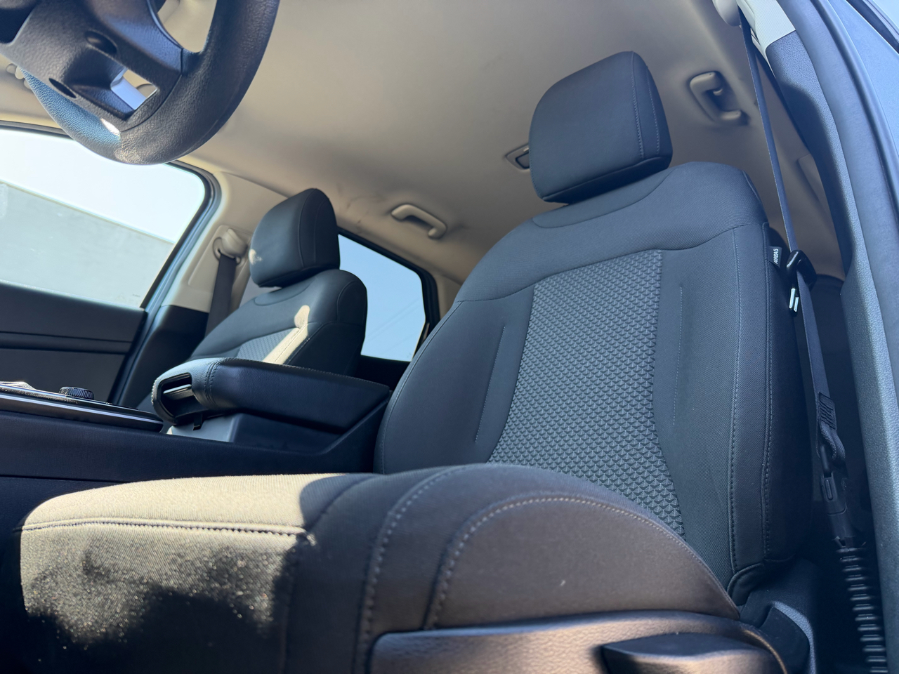2023 Kia Sportage LX photo 3