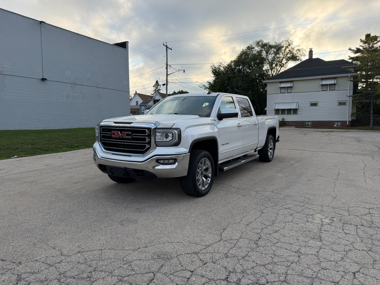 2016 Gmc Sierra 1500 SLE photo 3
