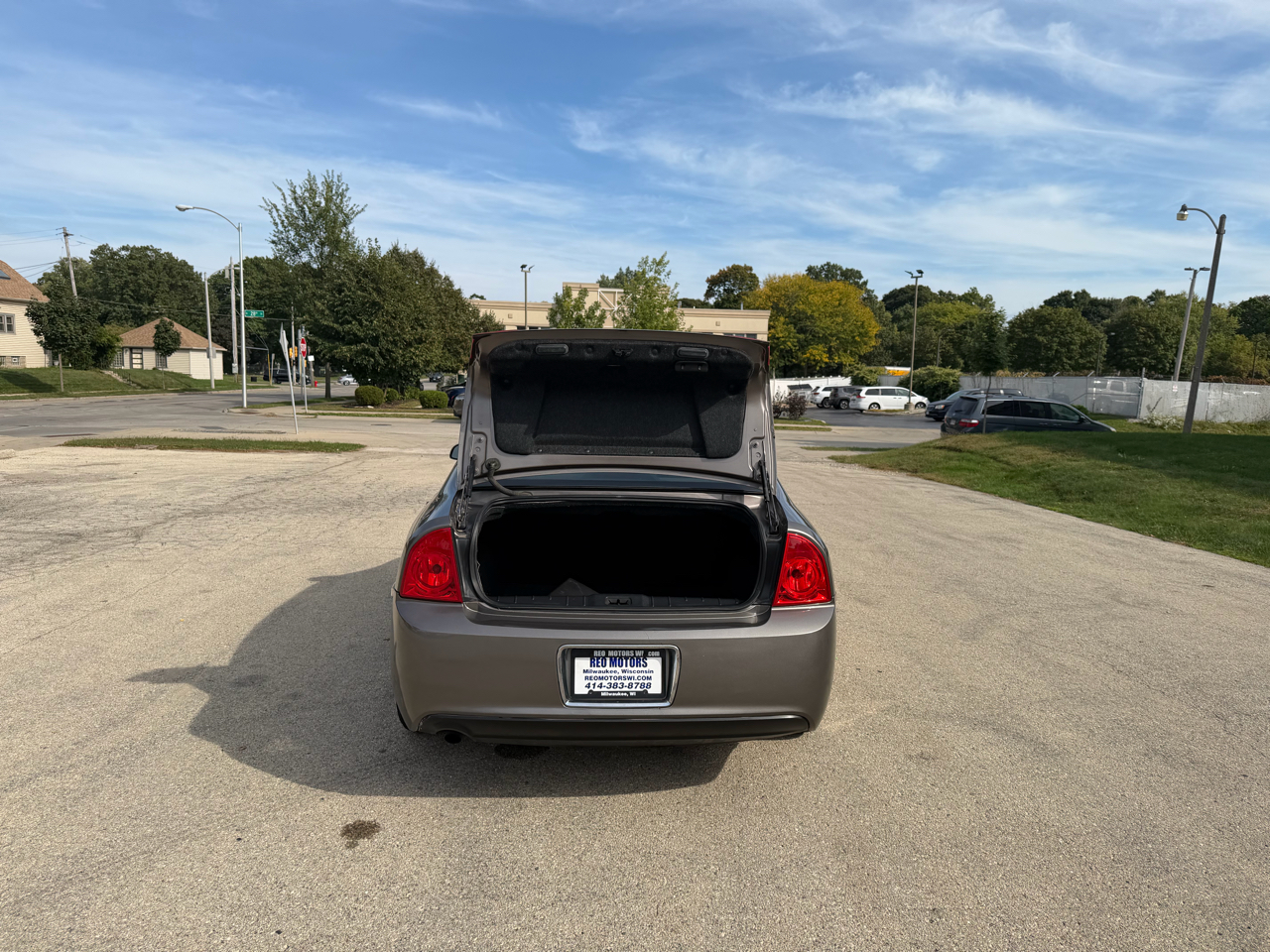 2011 Chevrolet Malibu 1LT photo 5