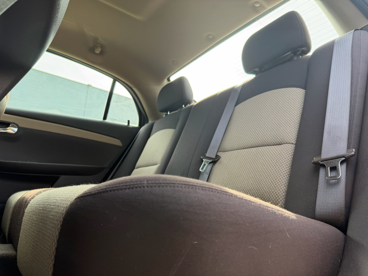 2011 Chevrolet Malibu 1LT photo 6