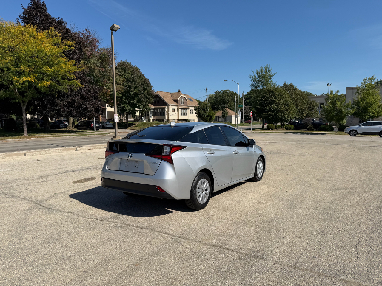 2021 Toyota Prius LE photo 5