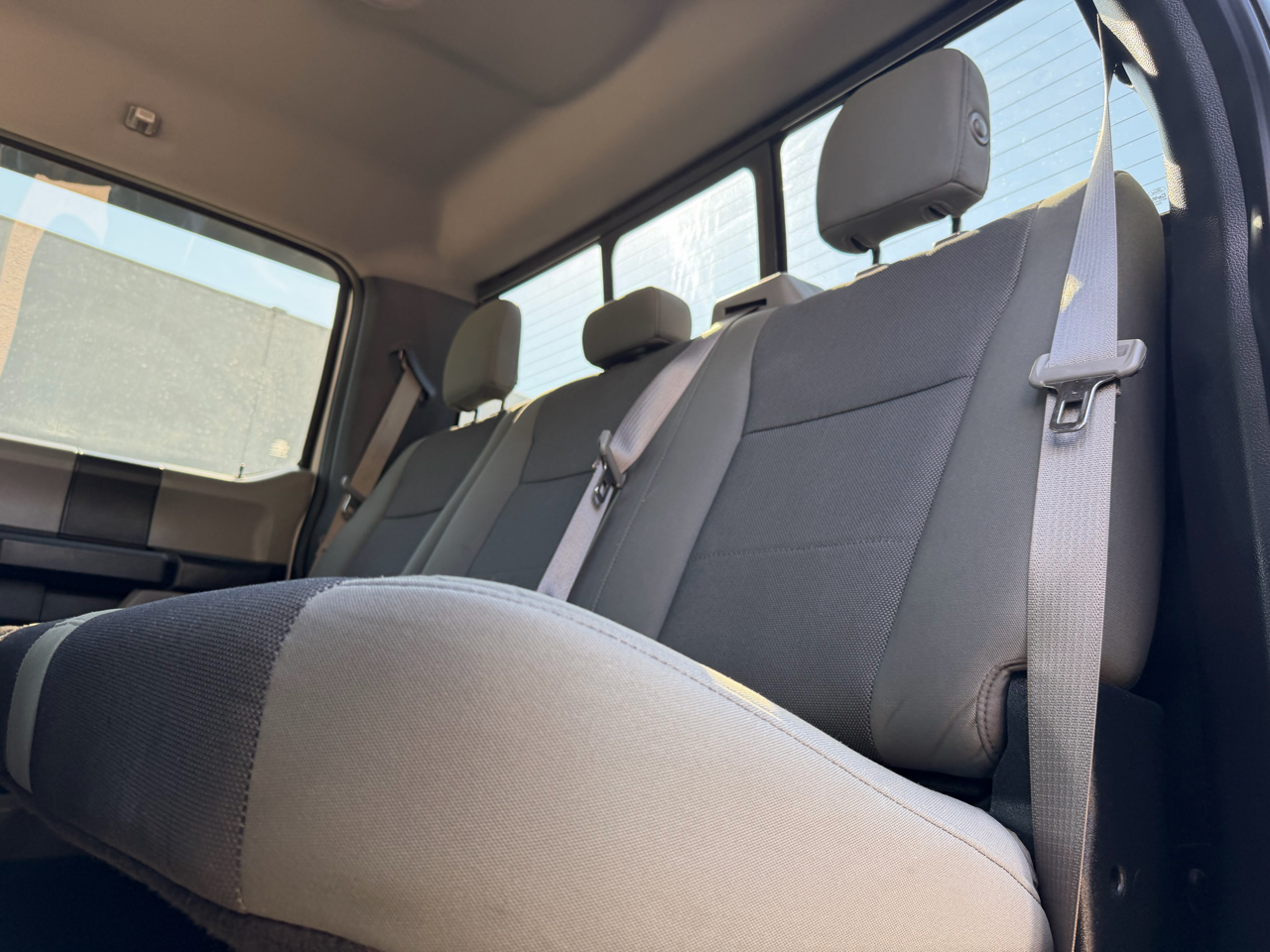 2015 Ford F-150 XL photo 8