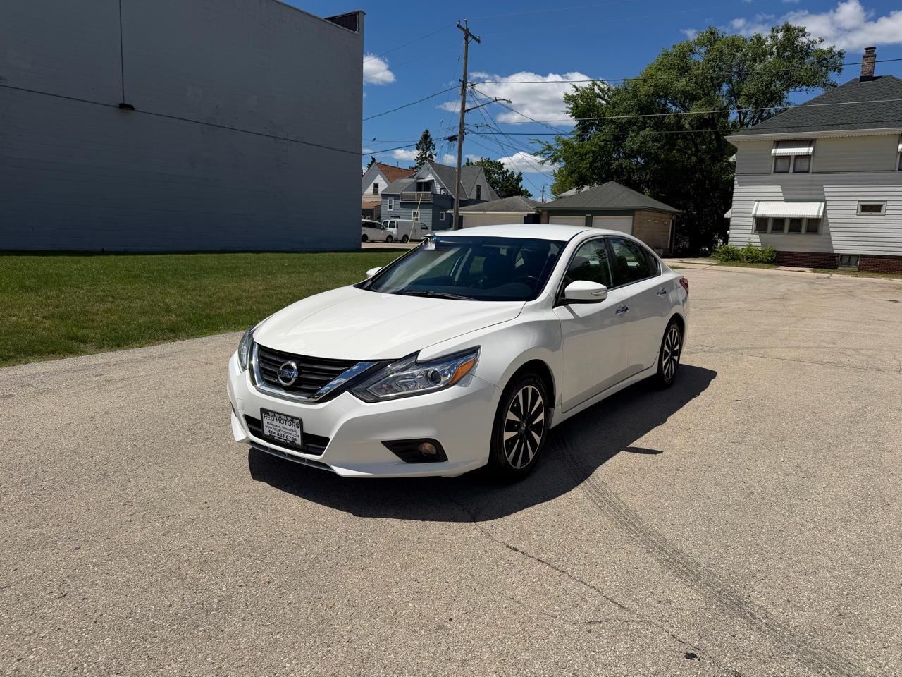 Nissan Altima 2.5 SV 2018