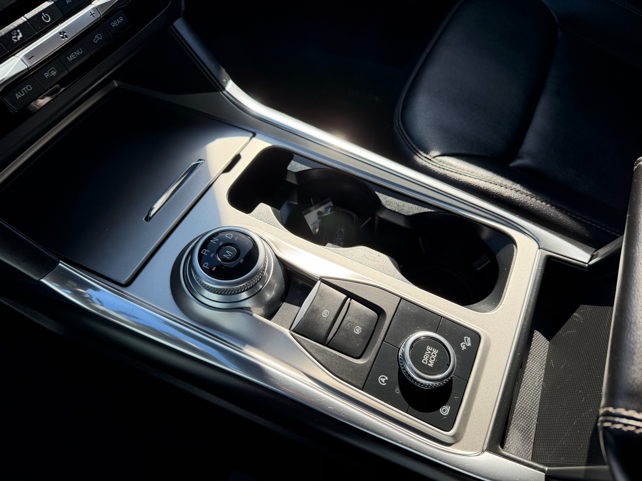 Ford Explorer XLT AWD 2020