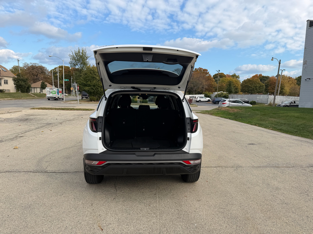 Hyundai Tucson Blue Hybrid AWD 2022 Hyundai Tucson Blue Hybrid AWD 2022